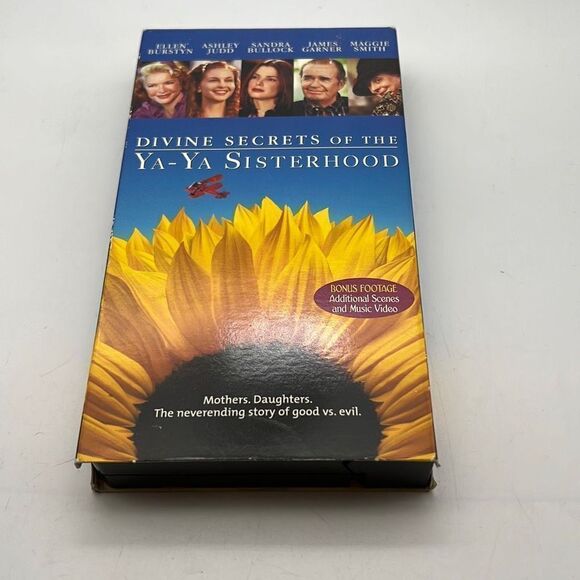 Vintage Divine Secrets Of The Ya-Ya Sisterhood VHS Movie With Sandra Bullock - Picture 1 of 3